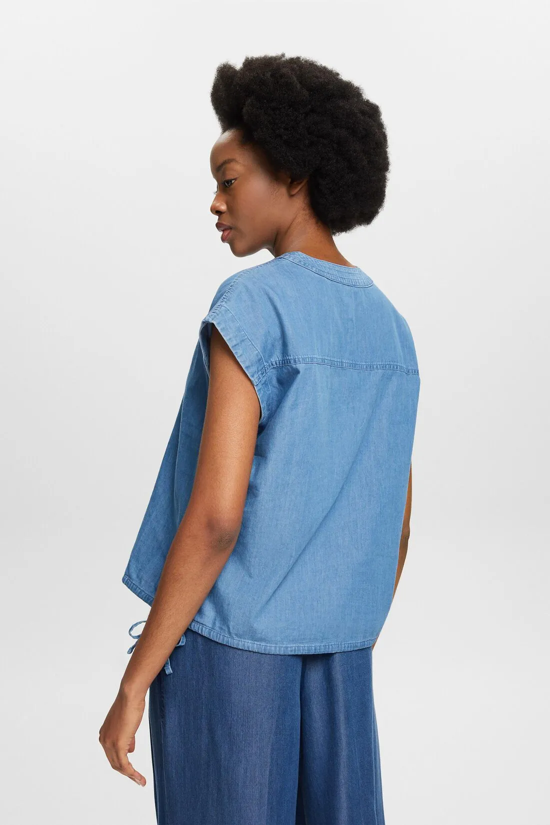 ESPRIT Sleeveless Denim Blouse