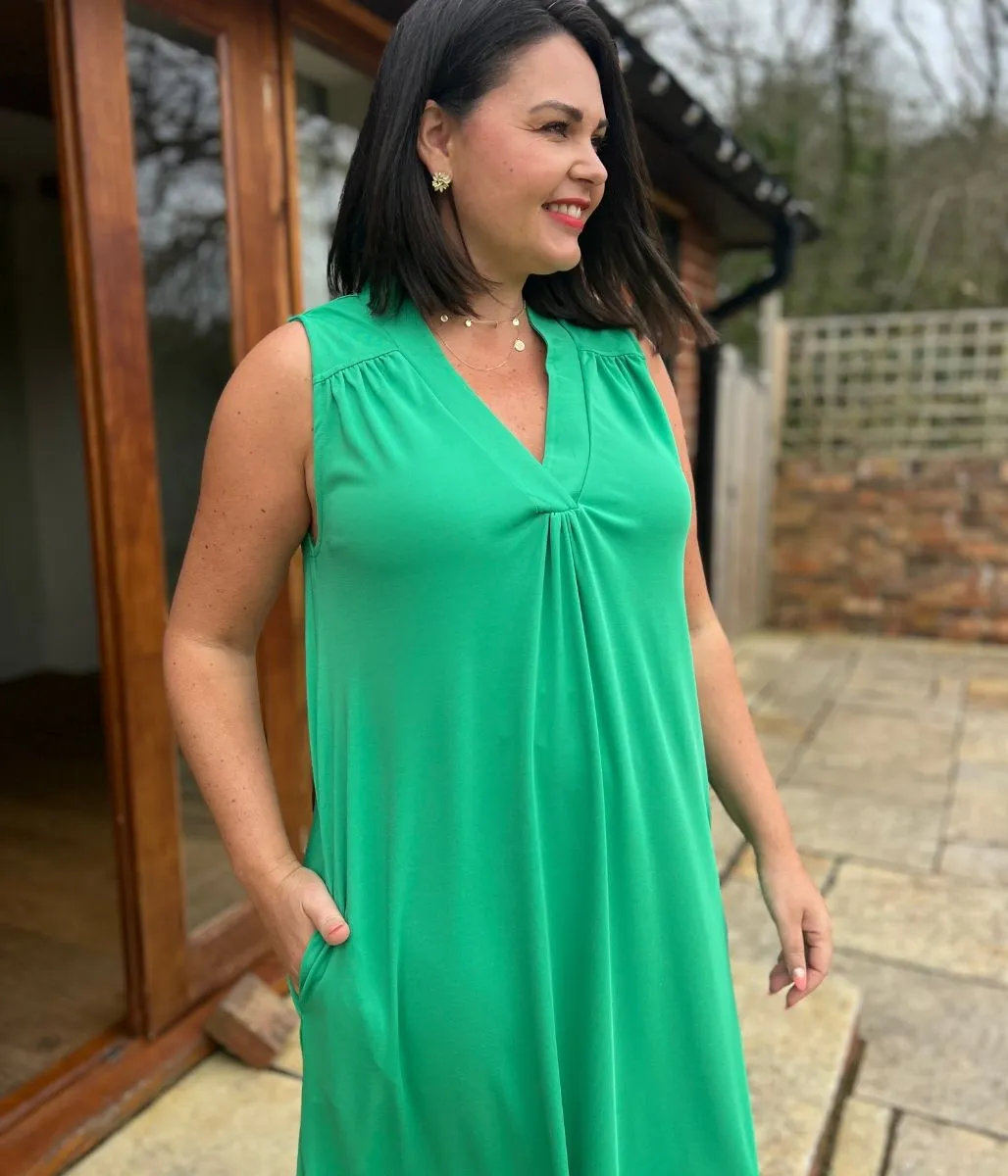 Green Sleeveless Shift Dress