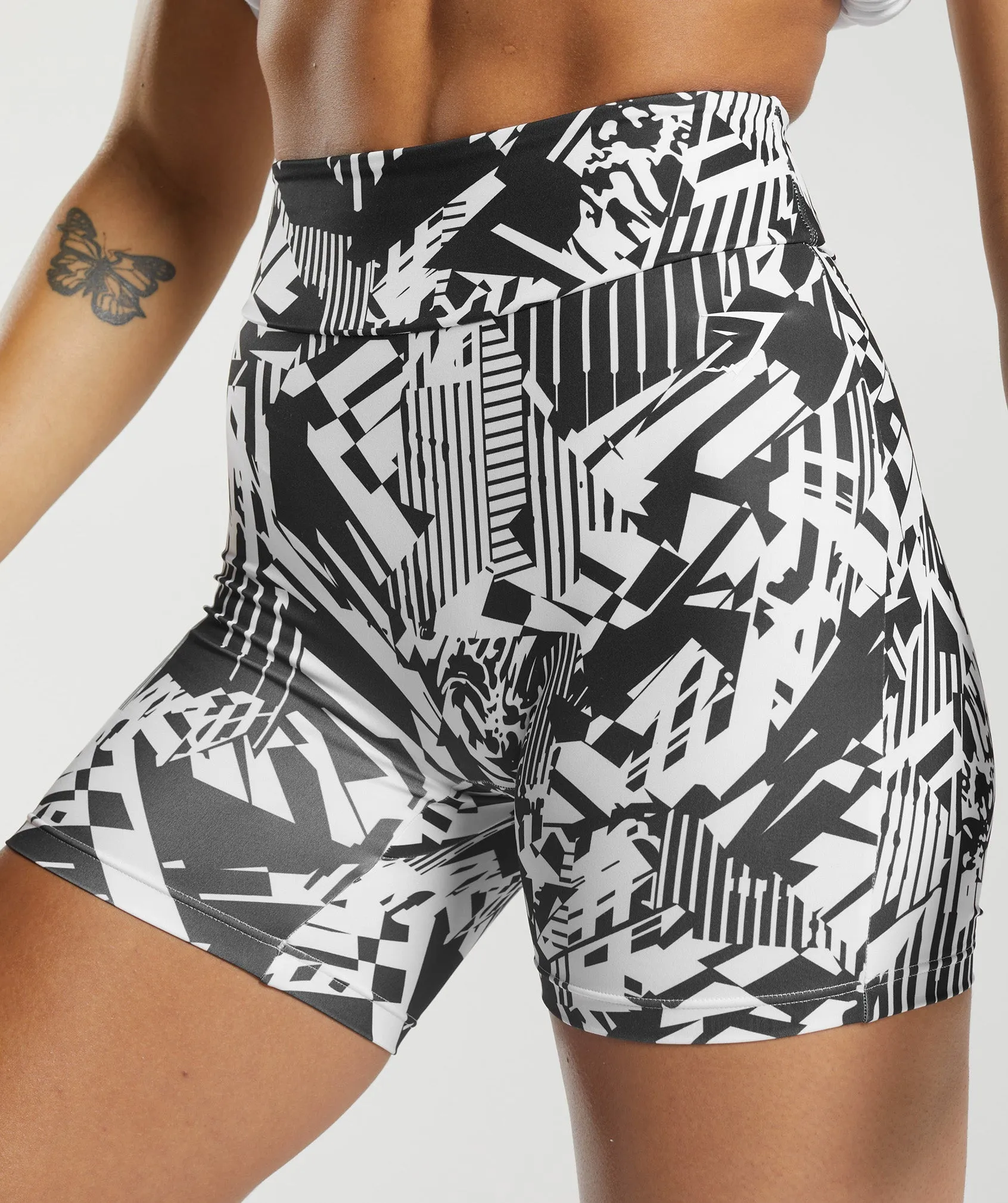 GS Power Original Tight Shorts - Black Print