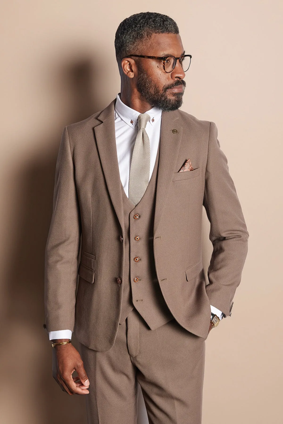 HM5 - Tan Tailored Blazer