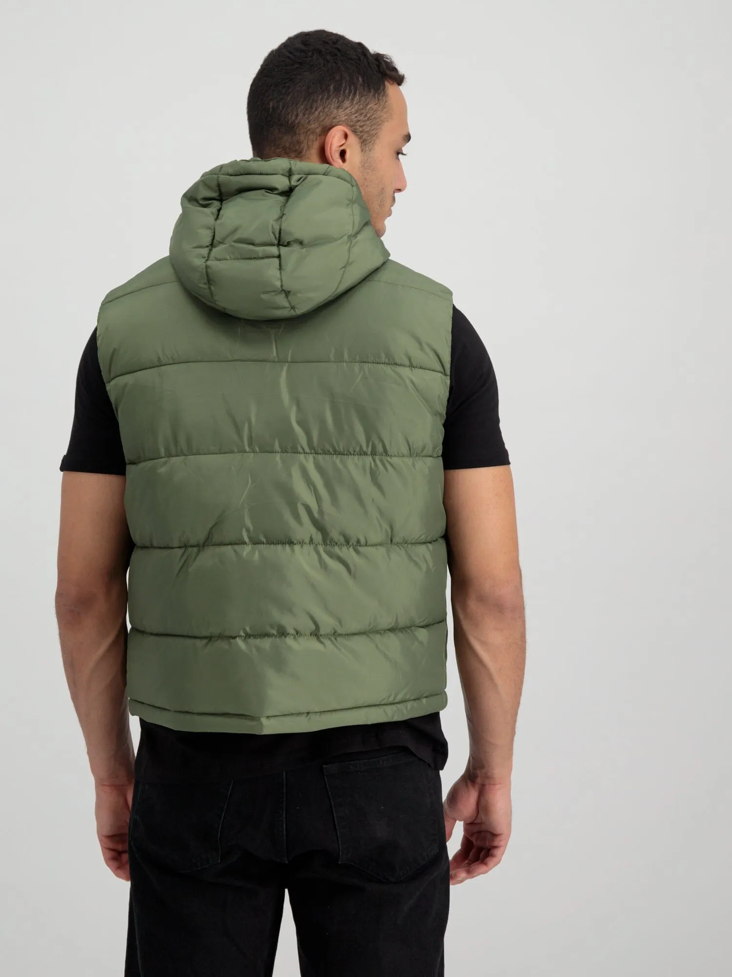 HOODED PUFFER VEST