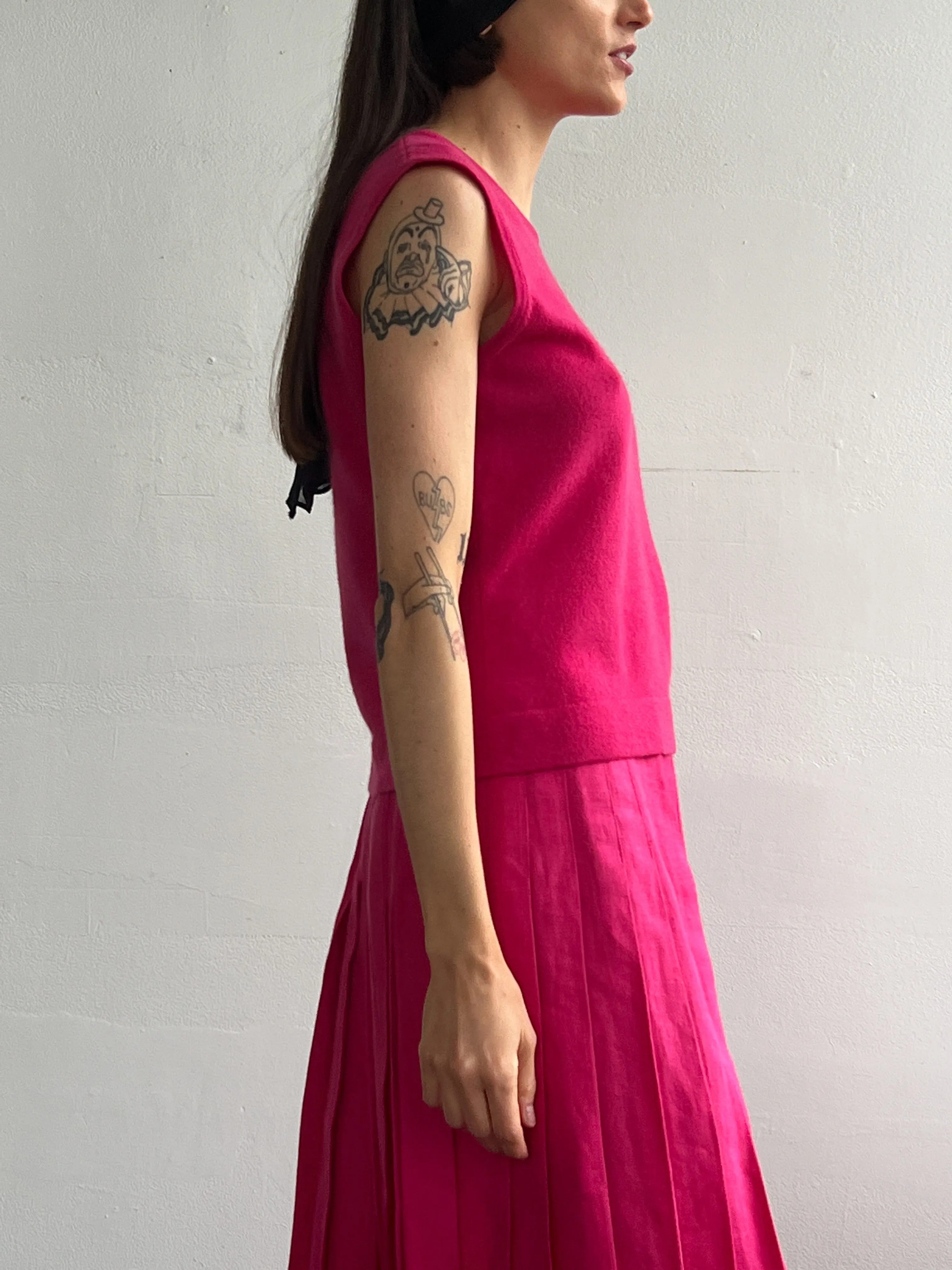 Hot Pink Sleeveless Cashmere (S)