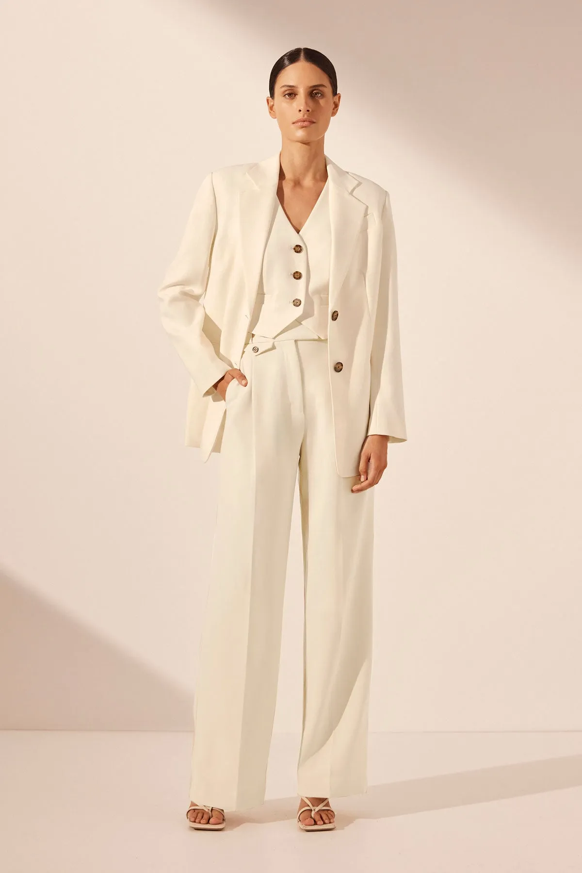 IRENA OVERSIZED TAILORED BLAZER - CREAM