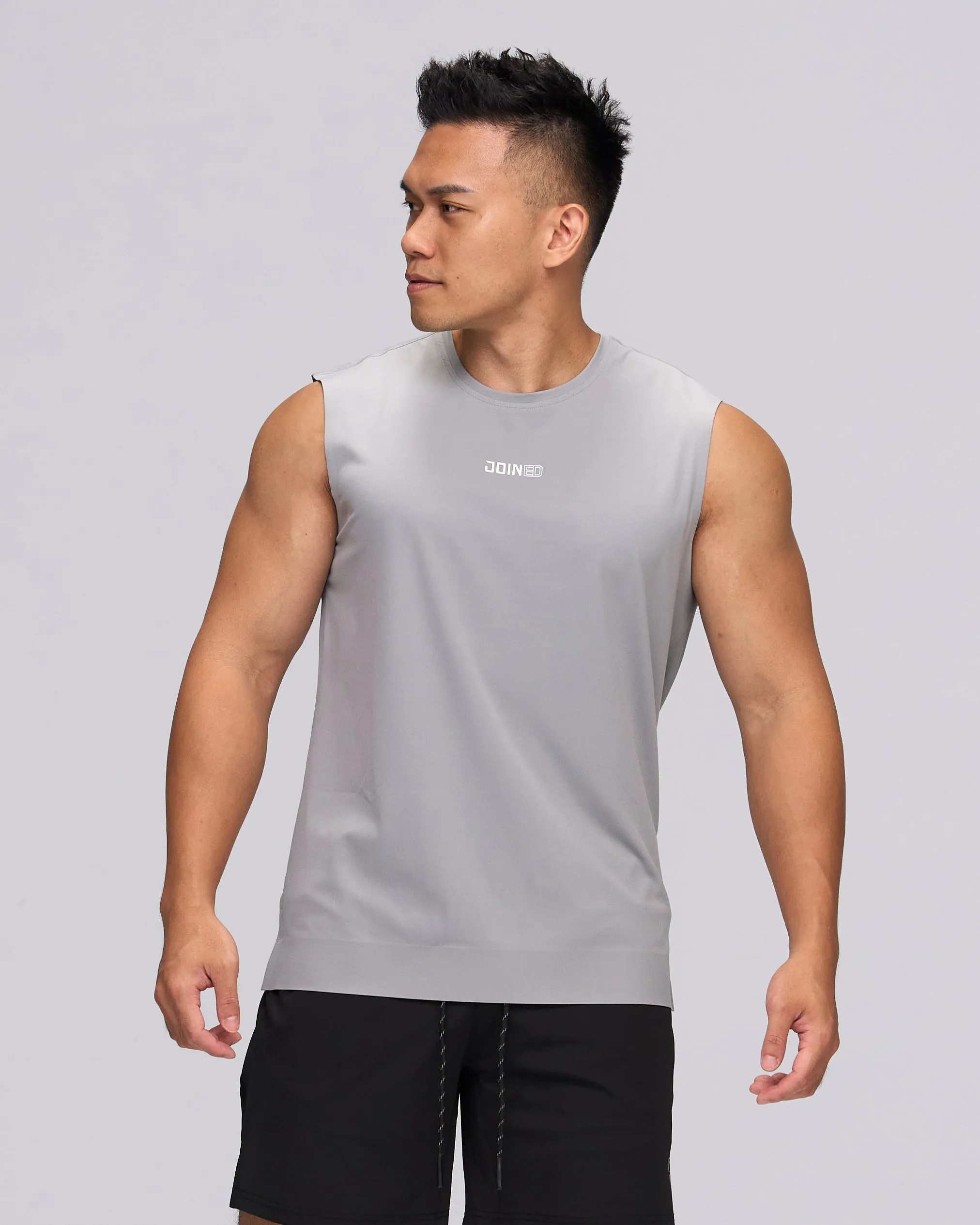 LIMITLESS Sleeveless Tee