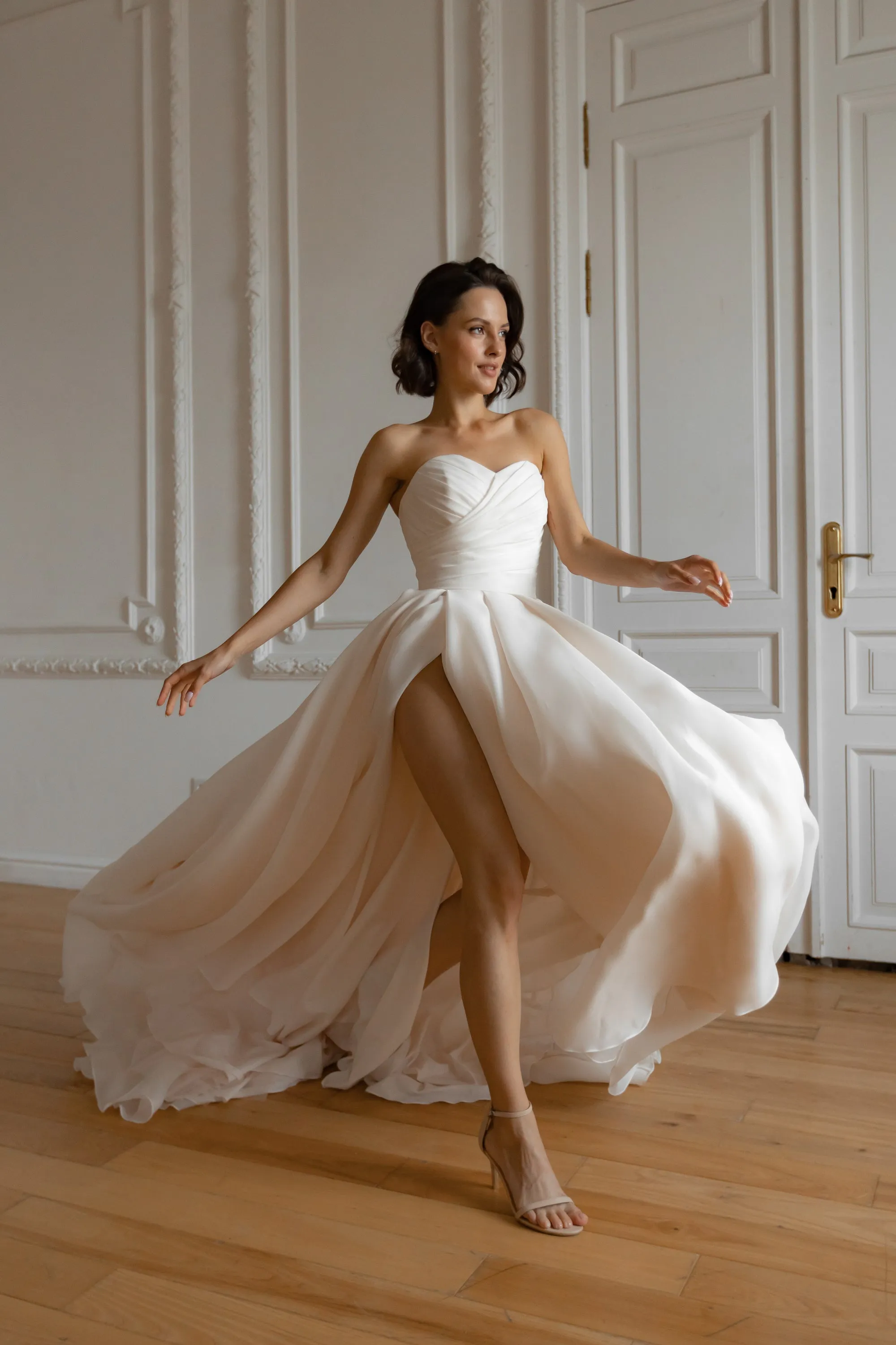 Sleeveless Wedding Dress Audrey