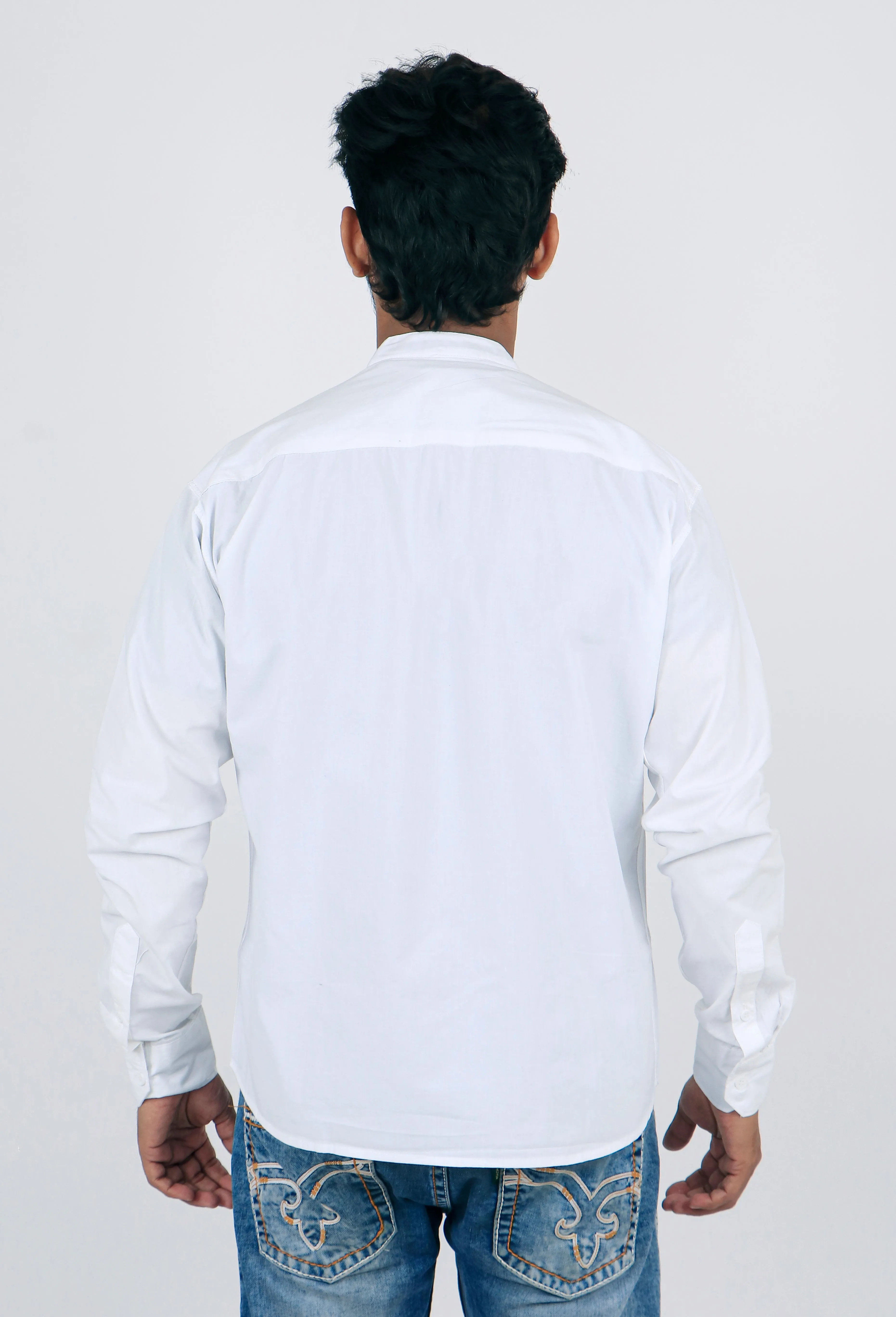 Stylish Men White Regular Fit Solid Long Sleeves Formal Shirt