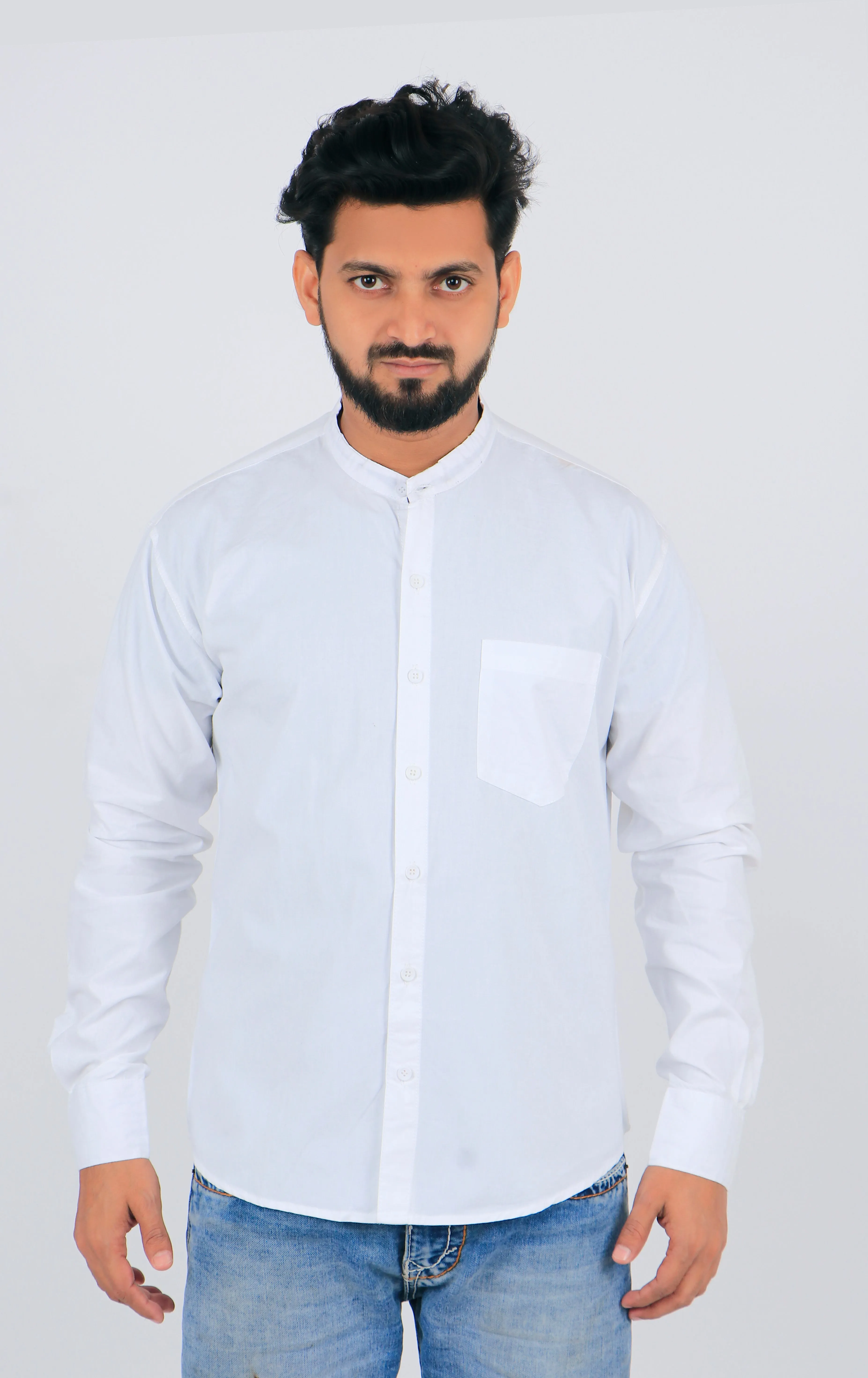 Stylish Men White Regular Fit Solid Long Sleeves Formal Shirt