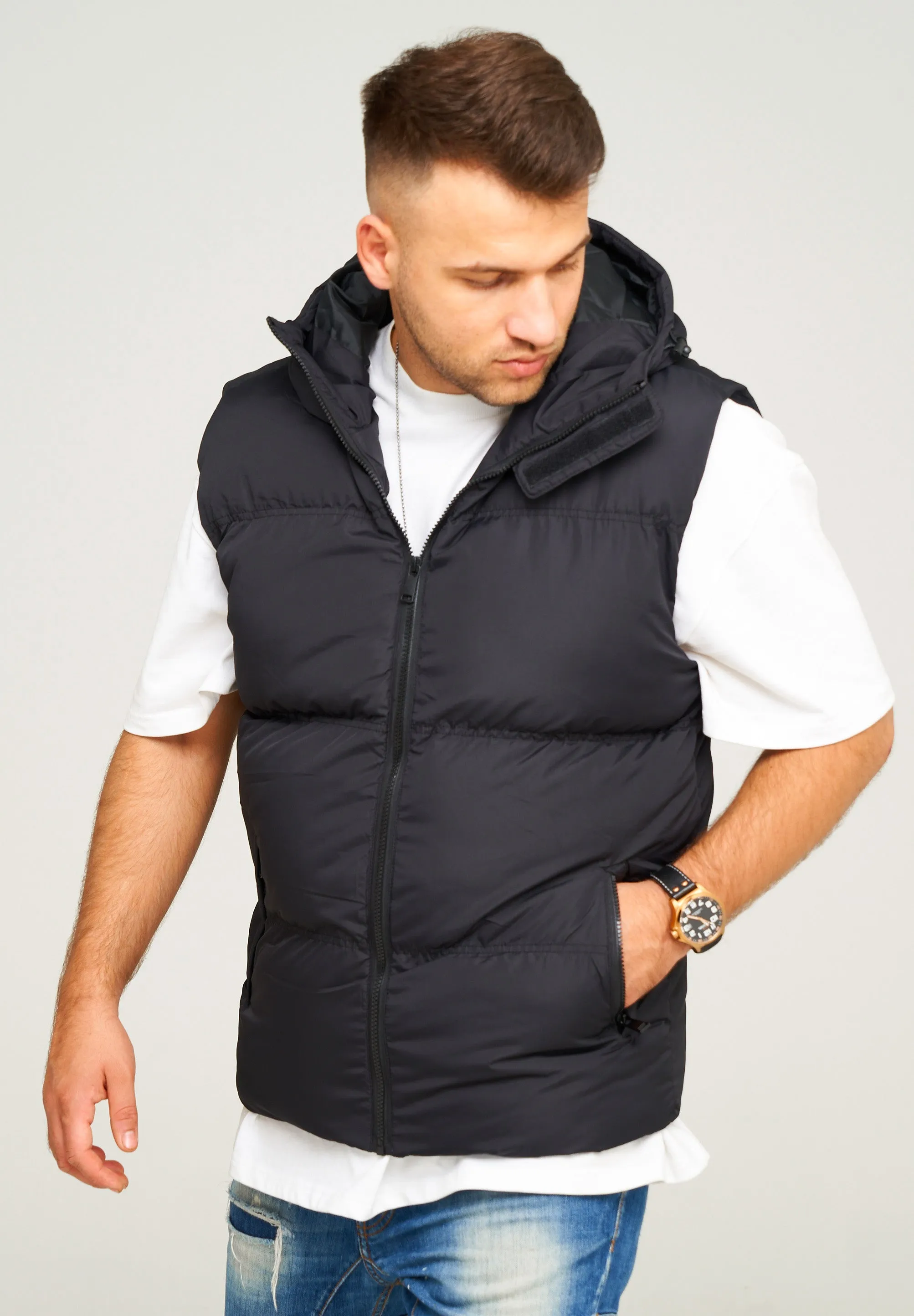 VEST J17 BLACK